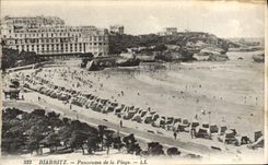 VINTAGE POSTCARD Biarritz Panorama Of the Beach