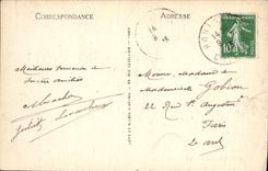 VINTAGE POSTCARD Houlgate Seen Of the Beach