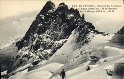 VINTAGE POSTCARD Dauphine Solid mass Of Pelvoux Meije and the Breach of Meije