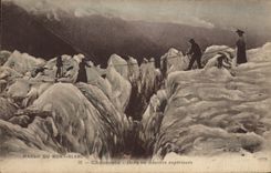 CPA Chamonix Dans Les Glaciers Superieurs Alpinisme