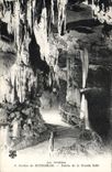 VINTAGE POSTCARD Caves De Betharram Left Entered the big room