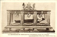 VINTAGE POSTCARD the Happy Bernadette Soubirous in her Hunting