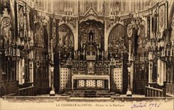 VINTAGE POSTCARD La Chapelle of the Oak Chorus of the Basilica