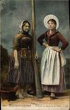 CPA Boulogne Sur Mer Pecheuse et Dame de la Halle Folklore 