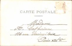 CPA Fantaisie Paques Poussin oeufs