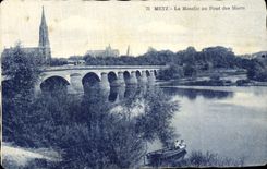CPA Metz La Moselle Au Pont Des Morts