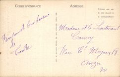 La iglesia de la abadía de la POSTAL de la VENDIMIA de Denis Saint la Virgen y el niño gobierna placee con la tapa del puente del horno de la cámara acorazada de la virgen