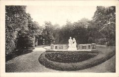 POSTAL de la VENDIMIA el jardín de Buissonnets el monumento de Lisieux