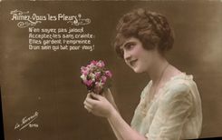 VINTAGE POSTCARD Fantaisie Woman Love You to them Fleurs