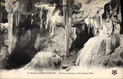 VINTAGE POSTCARD Caves of Betharram Upper part room Jeanne d' Arc