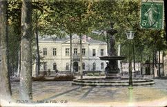 VINTAGE POSTCARD Vichy Town hall