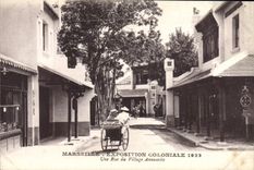 CPA Marseille Exposition Coloniale 1922 Une rue du village Annamite 