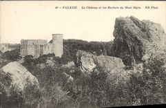 CPA Falaise Le Chateau et les Rochers du Mont Myra