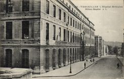 CPA Versailles L'Hopital Militaire Militaria