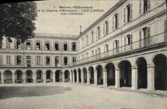 VINTAGE POSTCARD House of Education of the Legion of Honor Loges Main courtyard