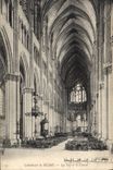 CPA Cathedrale de Reims La nef et le choeur 