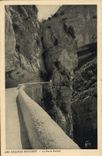VINTAGE POSTCARD Great Narrow parts Pierre Molten