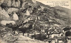 VINTAGE POSTCARD the Fountain Of Vaucluse the Village Sorgue ruins of the castle known as of Petrarque