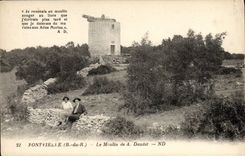 CPA Fontvielle Le Moulin De A Daudet