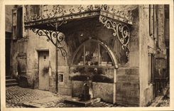 CPA Mende Fontaine de la Vierge Noire 