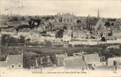 CPA Poitiers Panorama pris de Notre Dame des Dunes 
