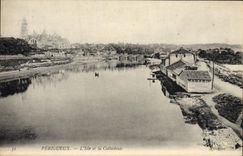 VINTAGE POSTCARD Périgueux the lsle and Cathedrale