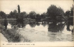 CPA Amiens Sur le Chemin de Camon