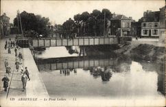 VINTAGE POSTCARD Abbeville the Ledieu Bridge
