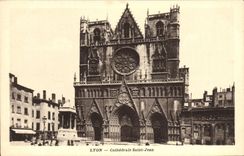 CPA Lyon Cathedrale Saint Jean