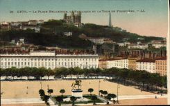 POSTAL Lyon de la VENDIMIA la playa de Bellecour la basílica y la torre De Fourviere