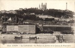 POSTAL Lyon de la VENDIMIA las cortes de ley de la catedral y la cuesta de Fourviere
