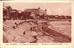 VINTAGE POSTCARD Cannes the Beach and Carlton Hotel