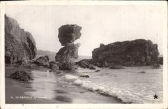 VINTAGE POSTCARD Napoule the beach