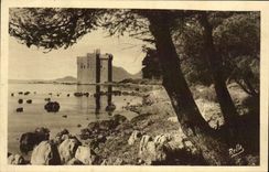 VINTAGE POSTCARD Cannes Iles of Lerins Saint Honorat the old monastery strengthens