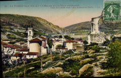 CPA La Turbie L'eglise et la tour d'Auguste 