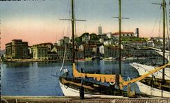 VINTAGE POSTCARD Cannes the Port and lee Mount Knight Boats
