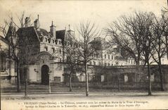 VINTAGE POSTCARD Thouars the Castle