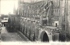 CPA Coutances Le Cote Nord de la Cathedrale