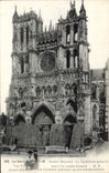 CPA Amiens La Cathedrale Militaria