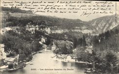 VINTAGE POSTCARD Last Basins of Doubs