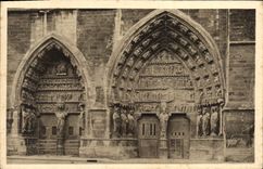 VINTAGE POSTCARD Rheims the northern gate of the cathedral