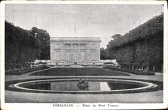 VINTAGE POSTCARD Versailles Palate Of Small Trainon