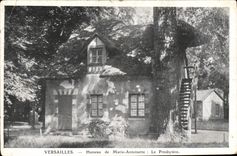 VINTAGE POSTCARD Versailles Hamlet Of Marie Antoinette the presbytery