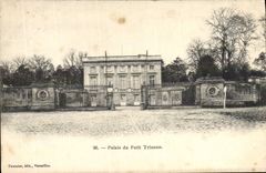 VINTAGE POSTCARD Palate Of Small Versailles