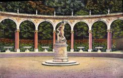 VINTAGE POSTCARD Versailles Colonnade of Mansart