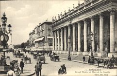 VINTAGE POSTCARD Bordeaux Large Theater and Place of the Comedy