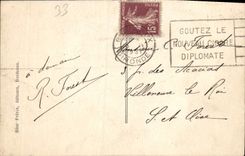 VINTAGE POSTCARD Bordeaux Seen of the Roads Boats