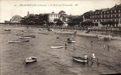 CPA Arcachon Le Boulevard Promenade