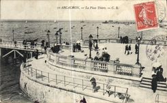 CPA Arcachon La Place Thiers