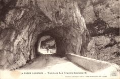 VINTAGE POSTCARD Road of the Great Narrow parts Tunnels